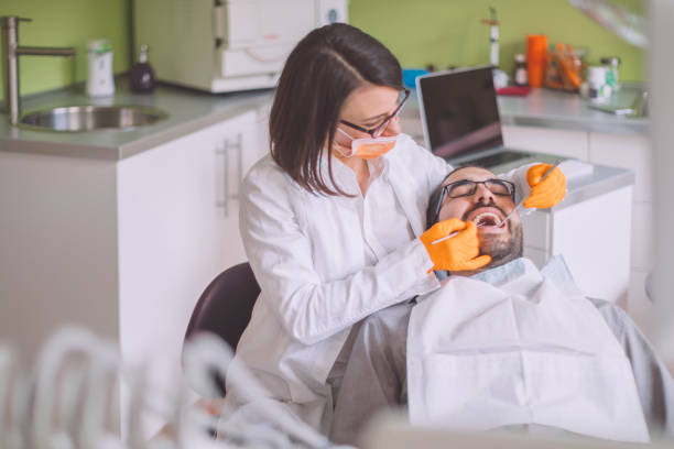 Best Weekend Emergency Dentist in Gholson, TX
